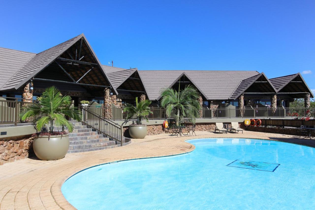 Zulu Nyala Game Lodge Hluhluwe Exterior foto
