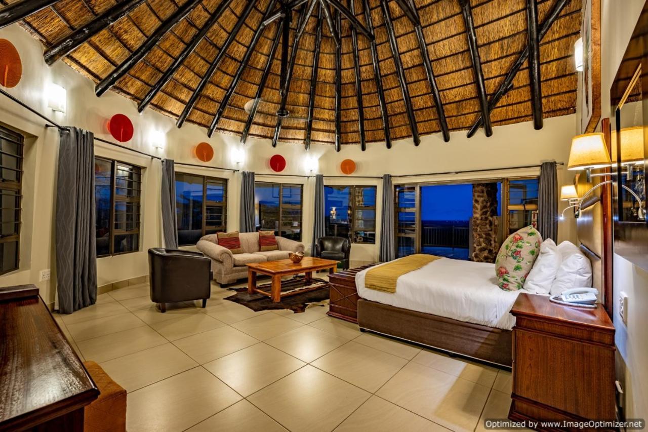 Zulu Nyala Game Lodge Hluhluwe Exterior foto