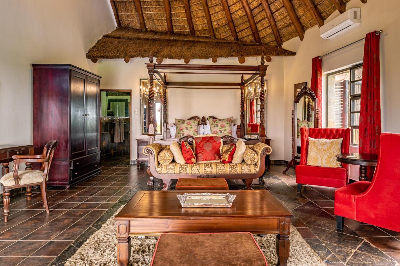 Zulu Nyala Game Lodge Hluhluwe Exterior foto